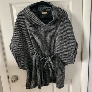 Light and dark Gray sweater. One size (fits larger)